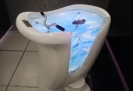 دراجة فيت ويت النفاثة مزيج من درّاجة وحوض ساخن